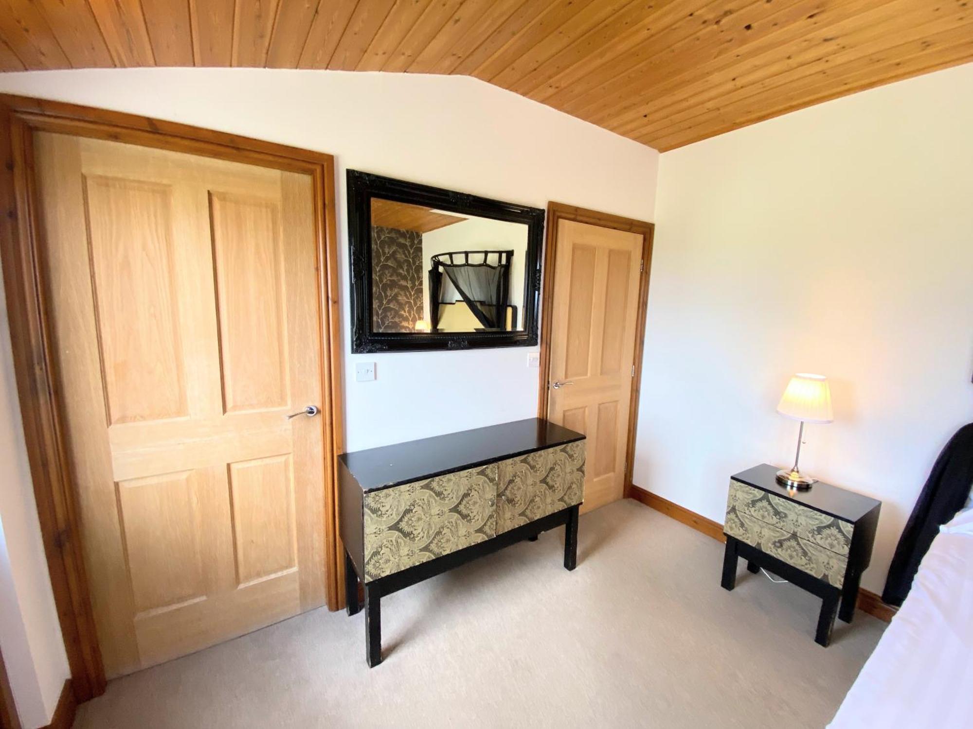 Torridon 12 With Private Hot Tub - Fife - Loch Leven - Lomond Hills Villa Kelty Buitenkant foto